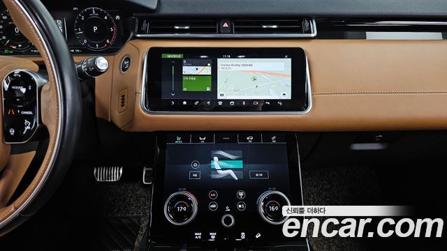 Land Rover Range Rover Velar 3.0 D300 R-Dynamic HSE 2018 — фото 18
