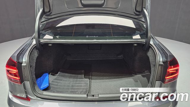 Volkswagen Passat 2.0 TSI B7 2018 — фото 24