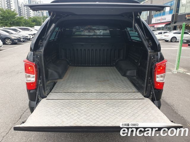 KG Mobility (SsangYong) Rexton Sports Khan Diesel 2.2 4WD Professional X (5-Link) 2019 — фото 8