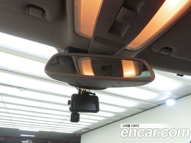 Mercedes-Benz C-Class (W204) C200 CGI 2012 — фото 16