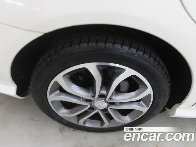 Mercedes-Benz C-Class (W204) C200 CGI 2012 — фото 24
