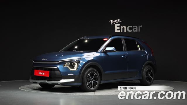 Kia Niro Trendy 2024 — фото 1