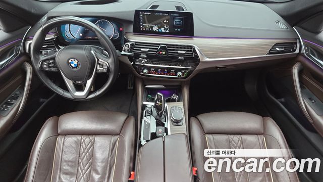 BMW 5 Series (G30) 520d xDrive M Sport Package Plus 2018 — фото 7