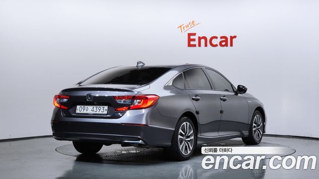 Honda Accord (X) 2.0 Hybrid Touring 2018 — фото 2