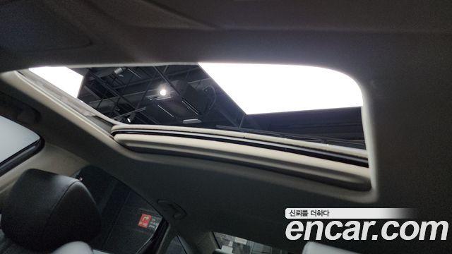 Honda Accord (X) 2.0 Hybrid Touring 2018 — фото 18