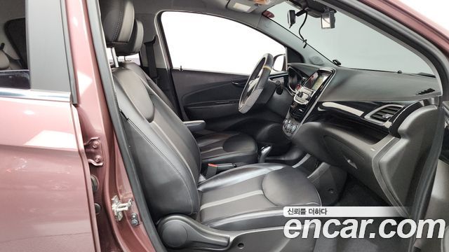 Chevrolet Spark Premier 2019 — фото 11