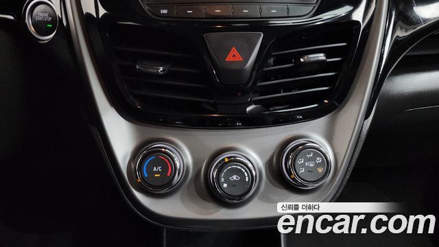 Chevrolet Spark Premier 2019 — фото 19