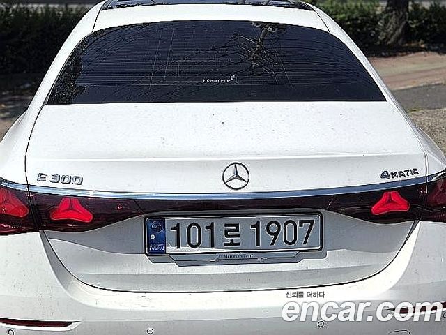 Mercedes-Benz E-Class (W213) E300 4MATIC Exclusive