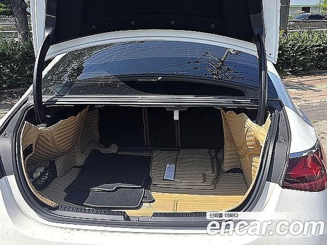 Mercedes-Benz E-Class (W213) E300 4MATIC Exclusive 2024 — фото 5