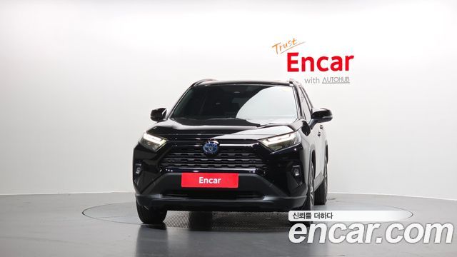 Toyota RAV4 (V) 2.5 2WD Hybrid XLE 2023 — фото 3