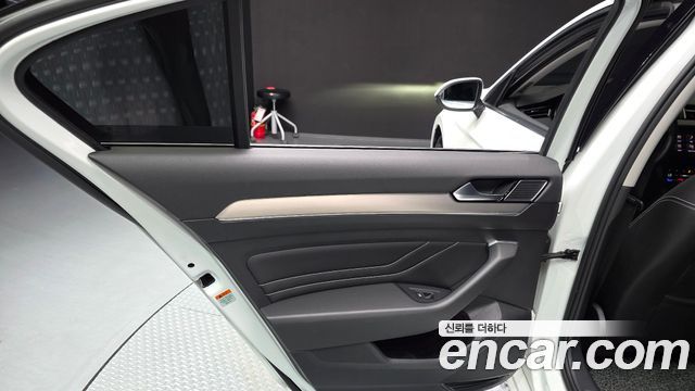 Volkswagen Passat GT (B8) 2.0 TDI Premium 2021 — фото 25