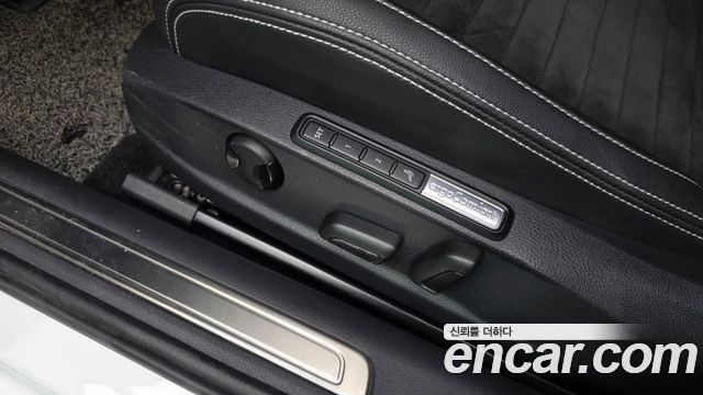 Volkswagen Passat GT (B8) 2.0 TDI Premium 2021 — фото 30