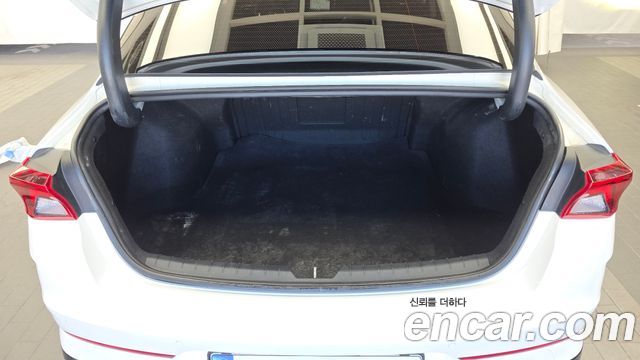 Kia K5 (III) 2.0 Prestige 2020 — фото 20