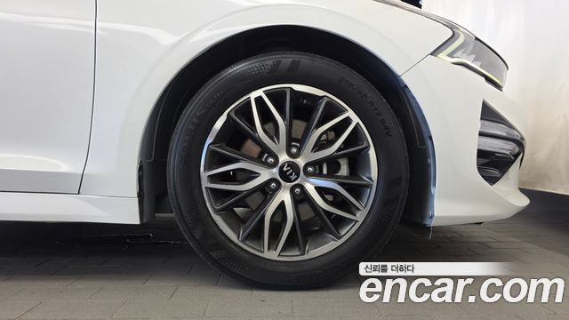 Kia K5 (III) 2.0 Prestige 2020 — фото 21