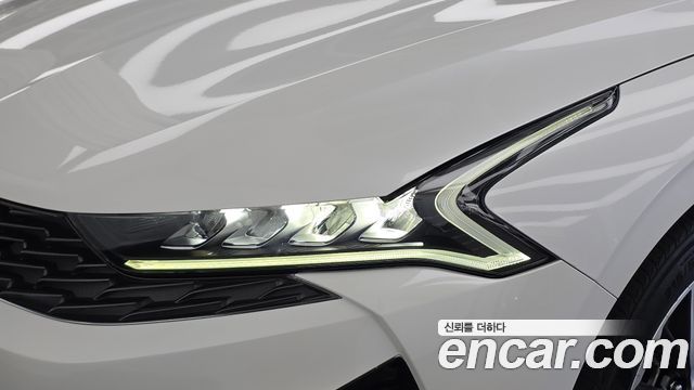 Kia K5 (III) 2.0 Prestige 2020 — фото 22