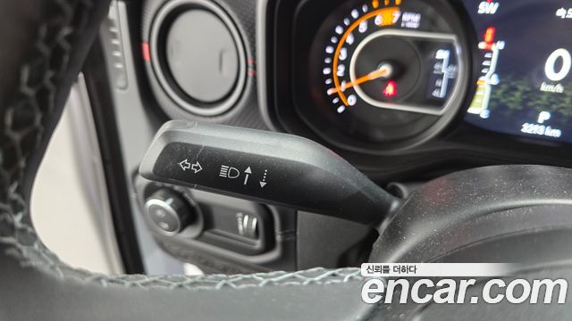Jeep Wrangler (JL) 2.0 Rubicon 2Door 2025 — фото 30