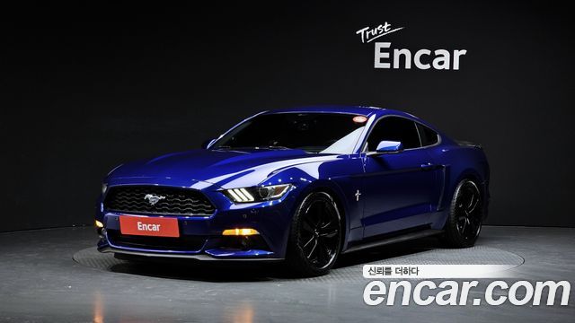 Ford Mustang Coupe