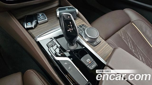 BMW 5 Series (G30) 530i M Sport Package Plus 2020 — фото 9
