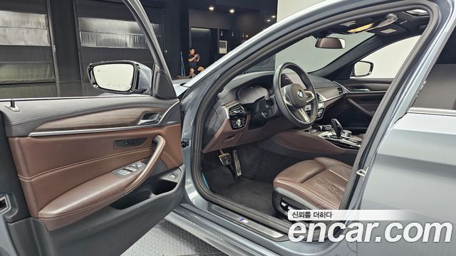 BMW 5 Series (G30) 530i M Sport Package Plus 2020 — фото 10