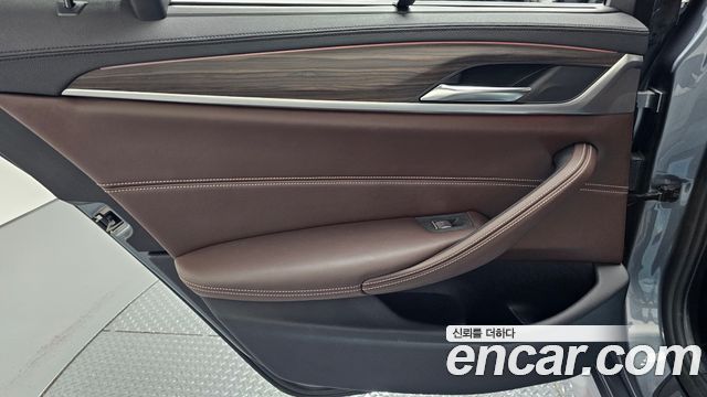 BMW 5 Series (G30) 530i M Sport Package Plus 2020 — фото 25