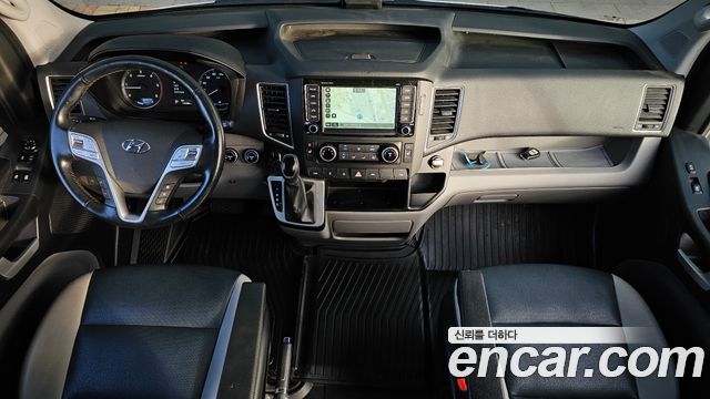 Hyundai Solati 15-seater Luxury 2020 — фото 7