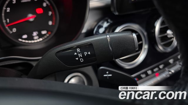 Mercedes-Benz GLC-Class (X253) GLC300 4MATIC AMG Line 2019 — фото 9