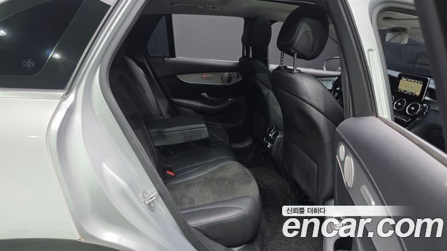 Mercedes-Benz GLC-Class (X253) GLC300 4MATIC AMG Line 2019 — фото 12