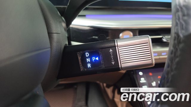 Hyundai Grandeur (GN7) 2,5 Gasoline 2WD Exclusive 2023 — фото 9