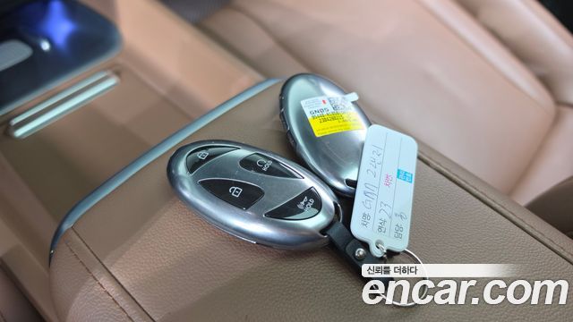 Hyundai Grandeur (GN7) 2,5 Gasoline 2WD Exclusive 2023 — фото 16