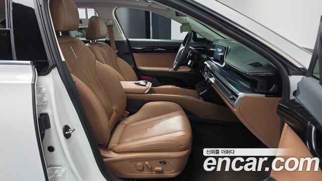 Hyundai Grandeur (GN7) 2,5 Gasoline 2WD Exclusive 2023 — фото 26