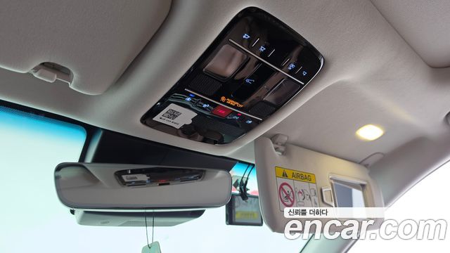 Hyundai Grandeur (GN7) 2,5 Gasoline 2WD Exclusive 2023 — фото 29