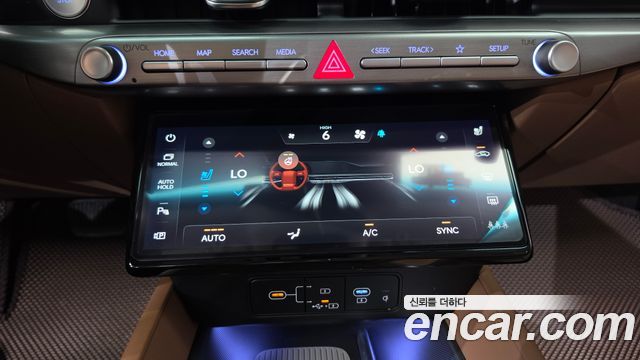 Hyundai Grandeur (GN7) 2,5 Gasoline 2WD Exclusive 2023 — фото 31