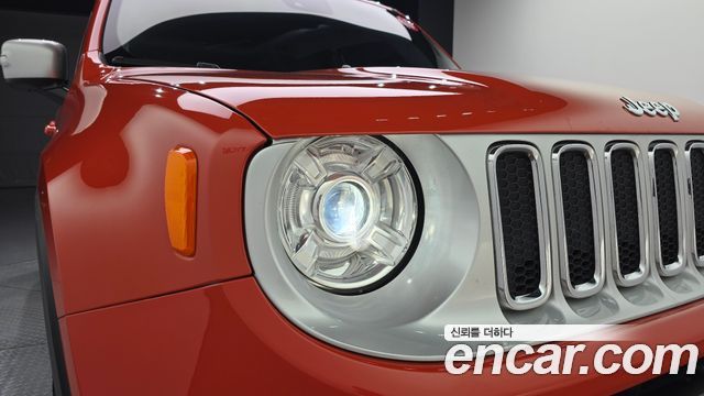Jeep Renegade 2.0 Diesel Limited AWD 2018 — фото 22