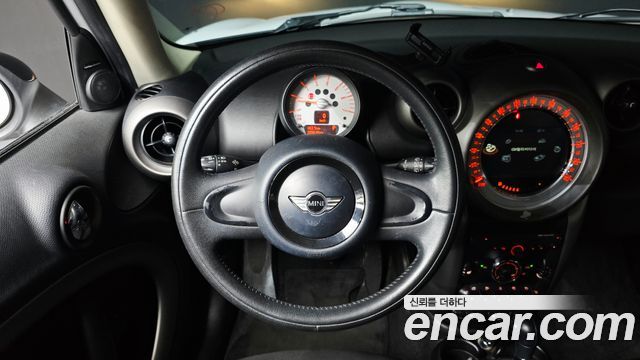 MINI Cooper D Countryman SE 1st 2012 — фото 17