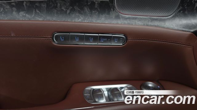 Genesis G90 (RS4) Gasoline 3.5 Turbo AWD 2022 — фото 32