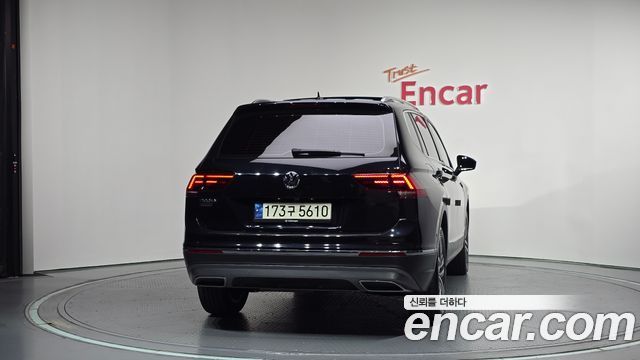 Volkswagen Tiguan Allspace 2.0 TDI Prestige 2020 — фото 4