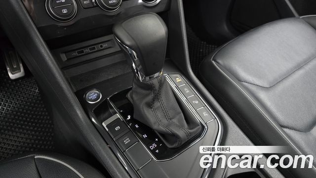 Volkswagen Tiguan Allspace 2.0 TDI Prestige 2020 — фото 9