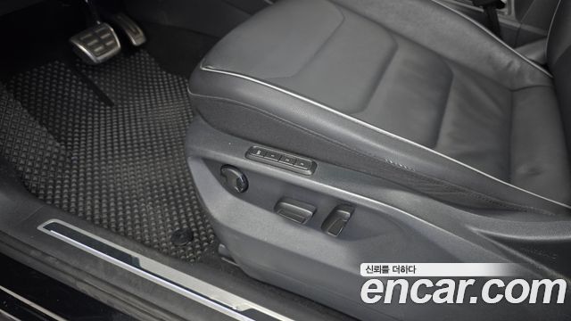 Volkswagen Tiguan Allspace 2.0 TDI Prestige 2020 — фото 15