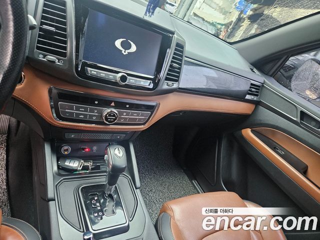 KG Mobility (SsangYong) Rexton Sports Khan Diesel 2.2 4WD Noblesse (5-Link) 2020 — фото 21