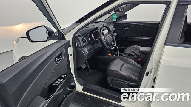 KG Mobility (SsangYong) Tivoli Air Diesel IX 2WD 2017 — фото 10