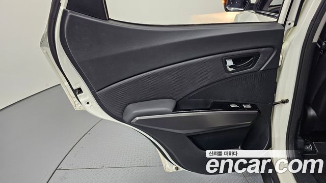 KG Mobility (SsangYong) Tivoli Air Diesel IX 2WD 2017 — фото 25