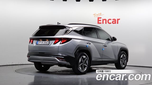 Hyundai Tucson Hybrid (NX4) HEV 1.6 4WD Premium 2024 — фото 2