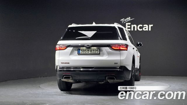 Chevrolet Traverse 3.6 AWD Redline 2021 — фото 4