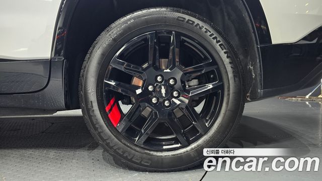 Chevrolet Traverse 3.6 AWD Redline 2021 — фото 21
