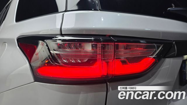Chevrolet Traverse 3.6 AWD Redline 2021 — фото 23