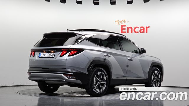 Hyundai Tucson Hybrid (NX4) HEV 1.6 4WD Premium 2024 — фото 2