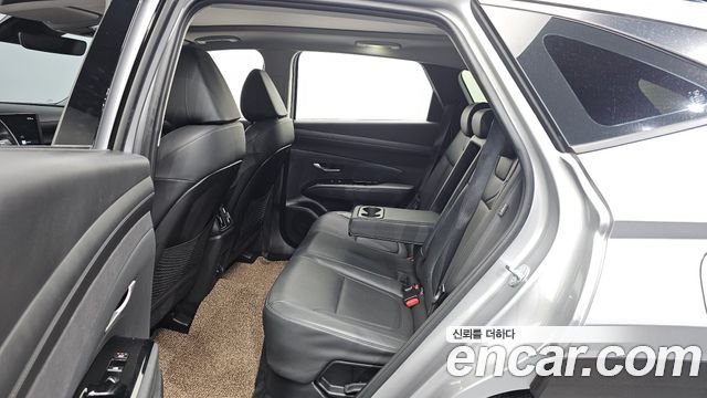 Hyundai Tucson Hybrid (NX4) HEV 1.6 4WD Premium 2024 — фото 12