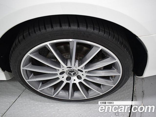 Mercedes-Benz E-Class (W213) E350 4MATIC AMG Line 2021 — фото 19