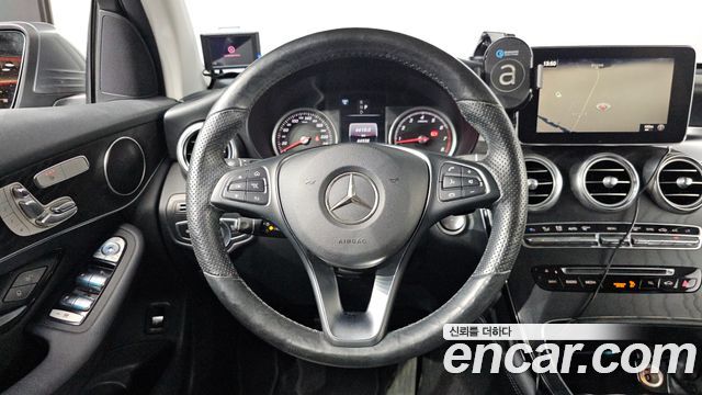 Mercedes-Benz GLC-Class (X253) GLC300 4MATIC 2019 — фото 13