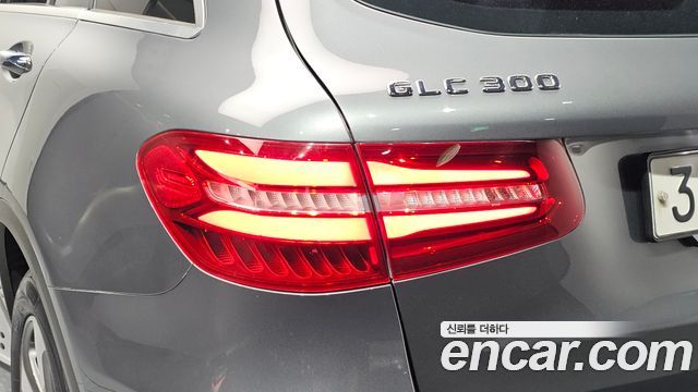 Mercedes-Benz GLC-Class (X253) GLC300 4MATIC 2019 — фото 23